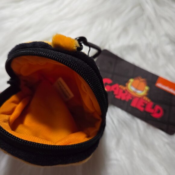 Garfield Keychain Coin Purse - Picture 5 of 6